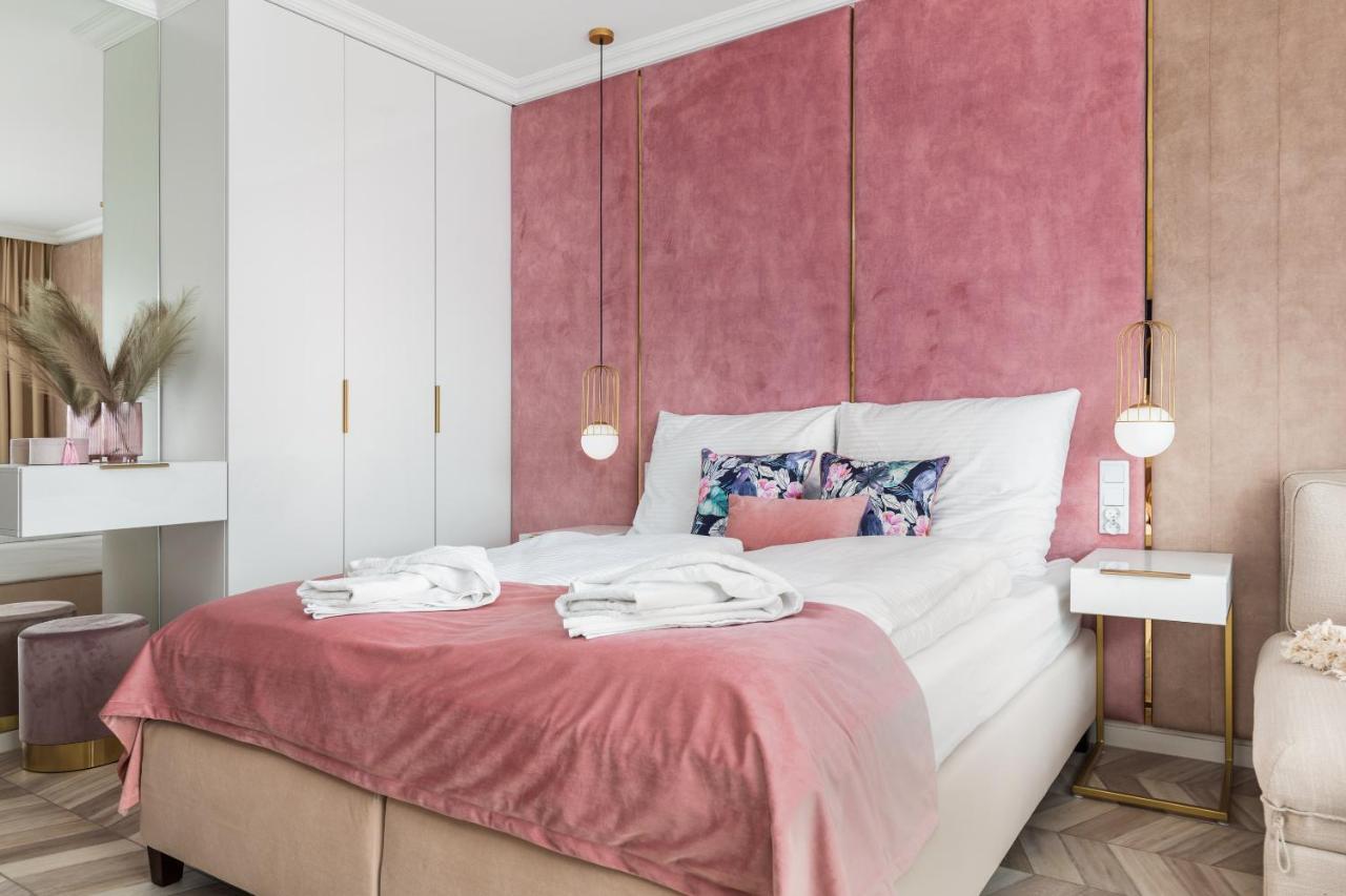 Golden Line Apartments Świnoujście Екстериор снимка