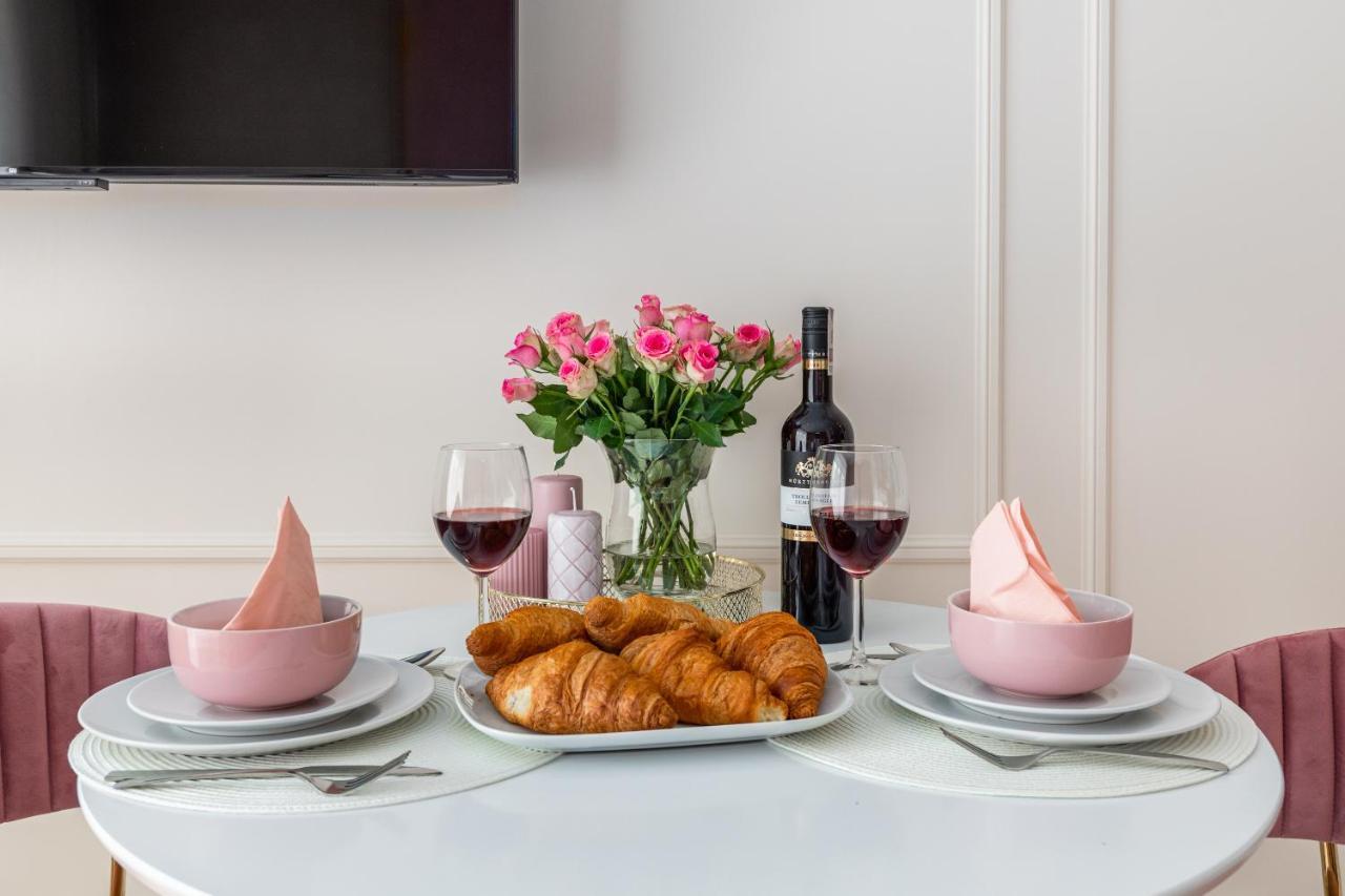 Golden Line Apartments Świnoujście Екстериор снимка